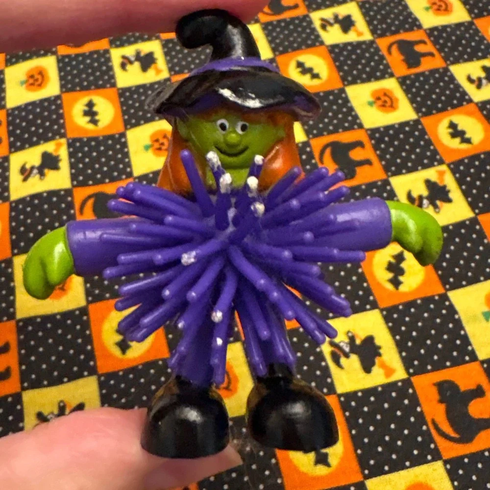 Vintage Halloween Witch Figure Toy Purple Spiky Hair Decoration Decor Koosh Ball